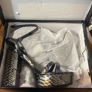 Heeled Sandals - Grey Snake Combo